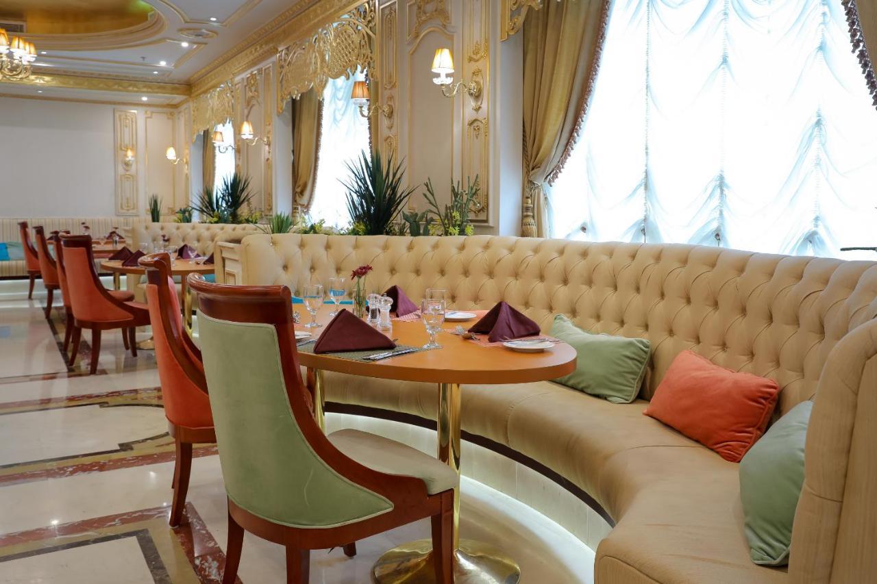 Moevenpick Hotel City Star Djeddah Extérieur photo Restaurant
